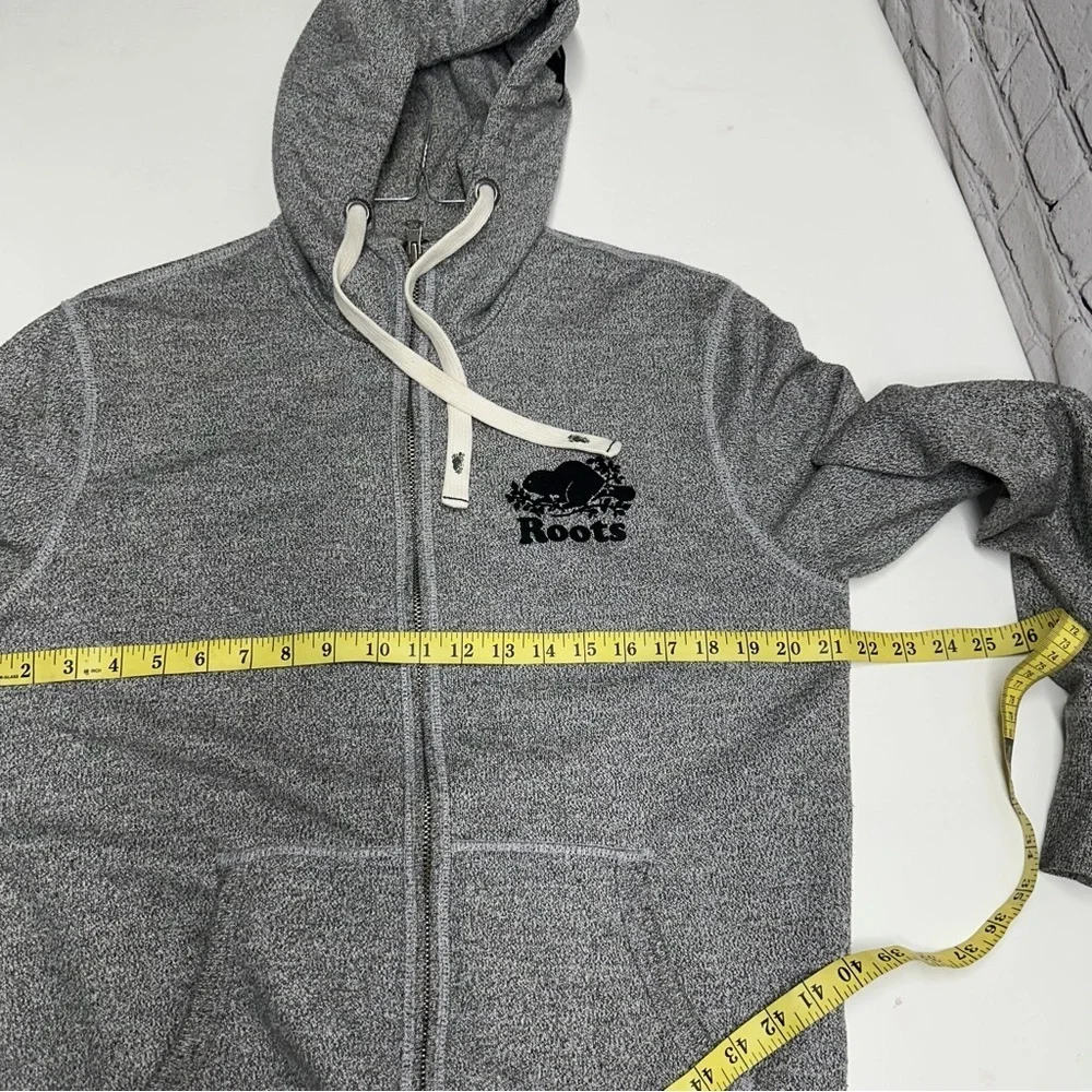Roots Gray Zip-Up Hoodie size S
